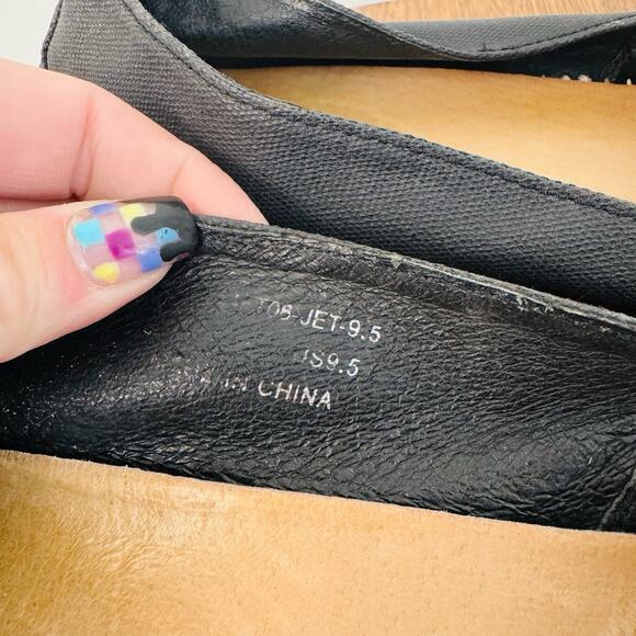 Bluprint Brown Canvas Slip On Loafers Women’s Size 9.5 - Picture 9 of 11